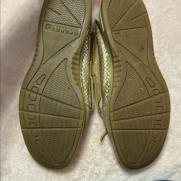 Sperry Women's Tan Boat Shoes - Picture 4 of 6